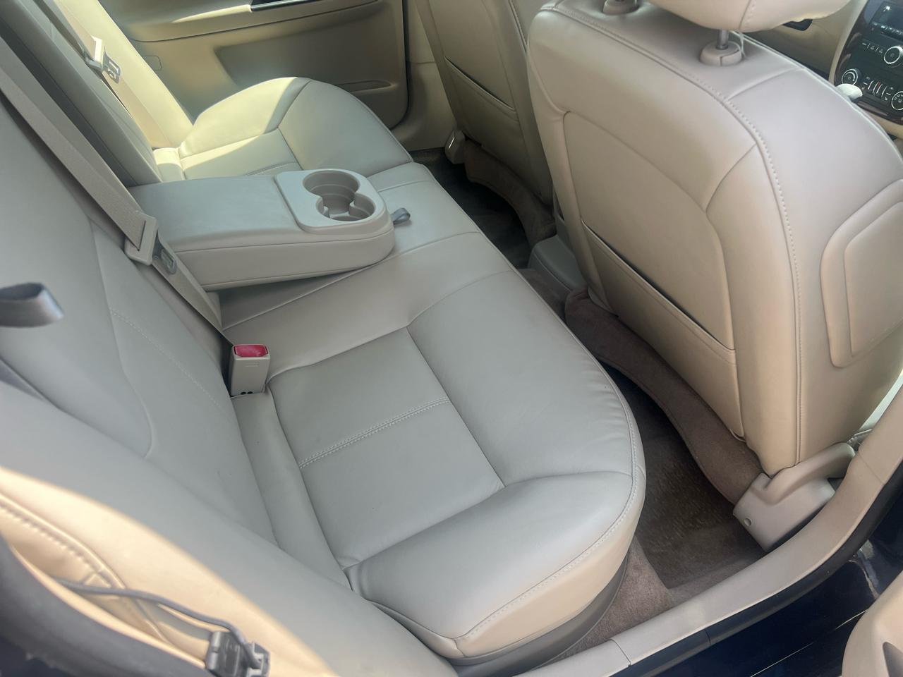 Chevrolet Impala 4dr Sdn LT 2010