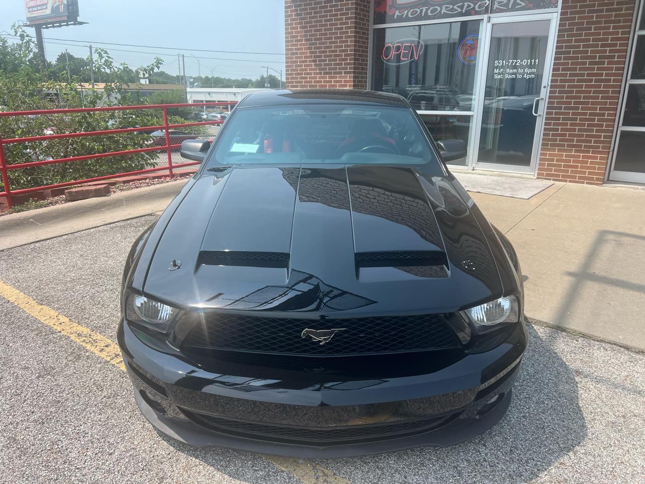 Ford Mustang 2dr Cpe GT Deluxe 2006