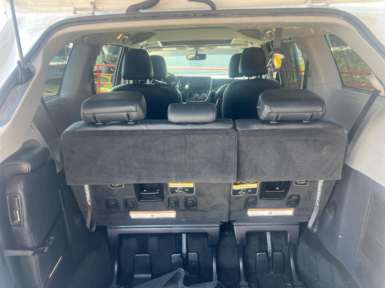 Toyota Sienna 5dr 8-Pass Van SE FWD (Natl) 2015