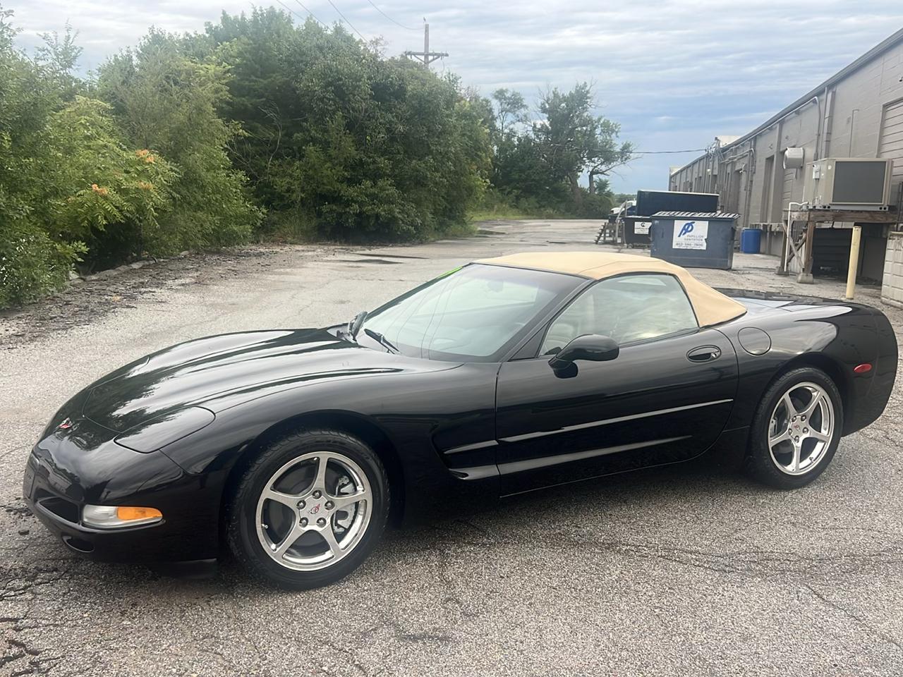 Chevrolet Corvette 2dr Convertible 1999