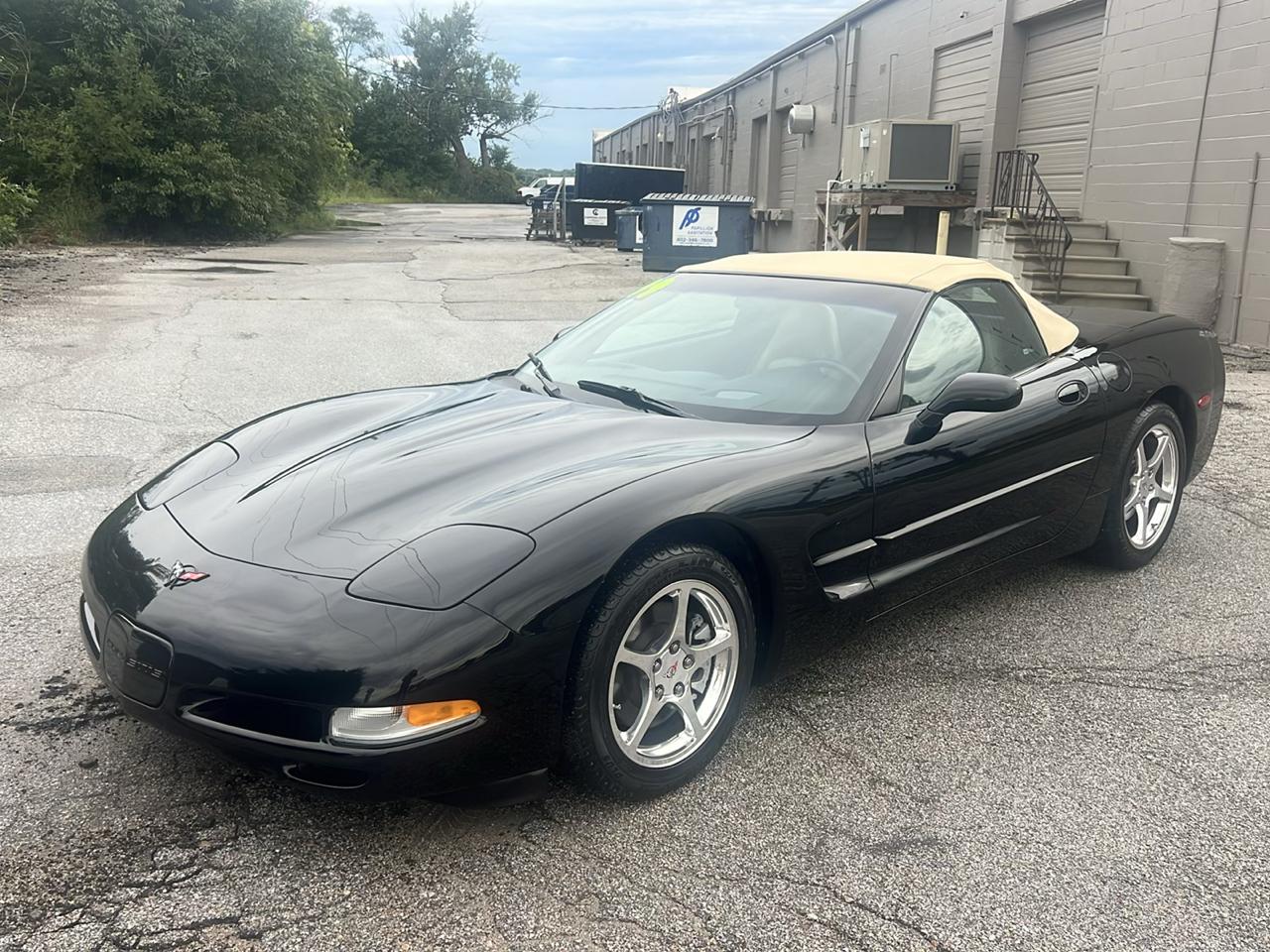 Chevrolet Corvette 2dr Convertible 1999