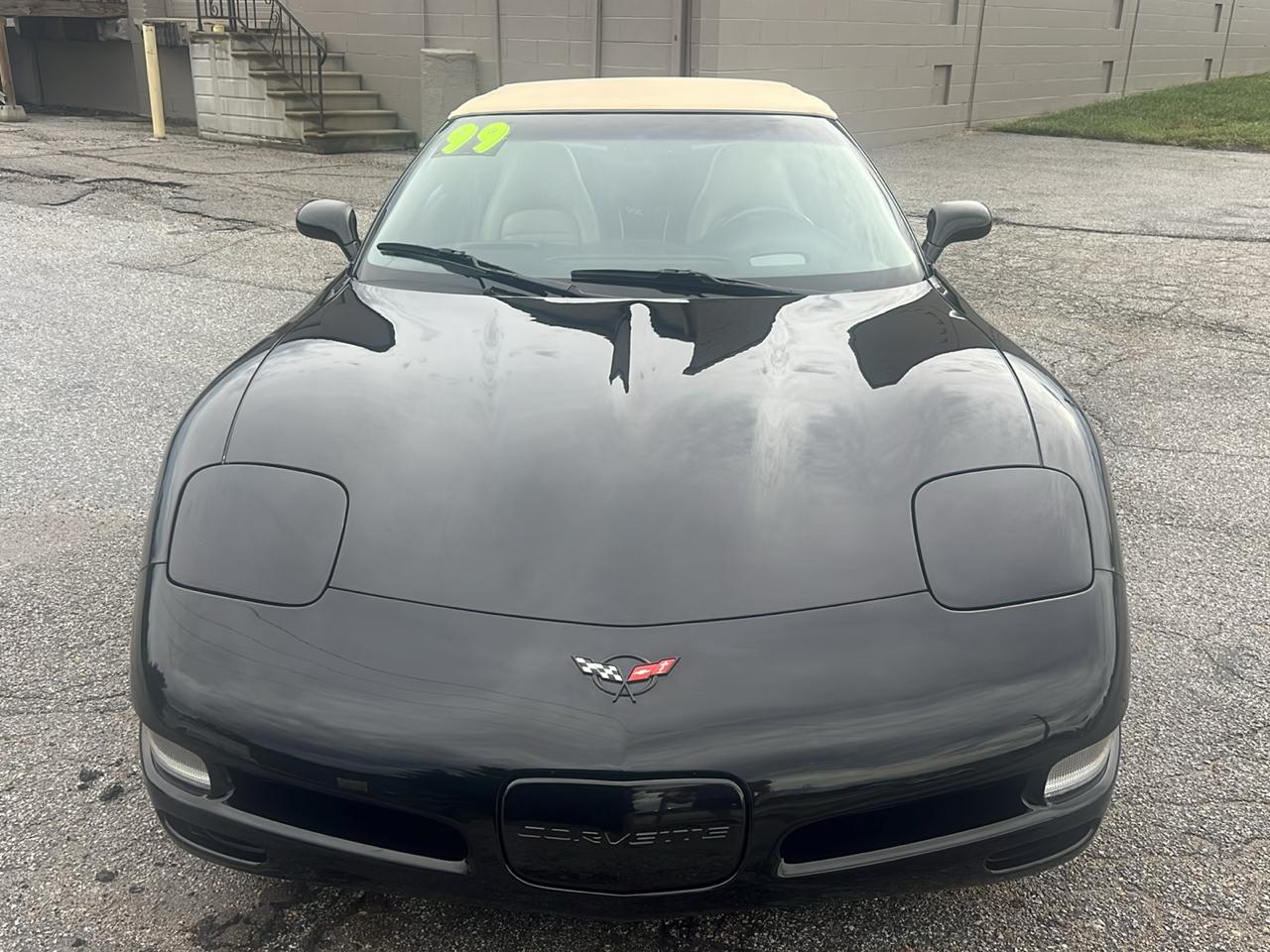 Chevrolet Corvette 2dr Convertible 1999
