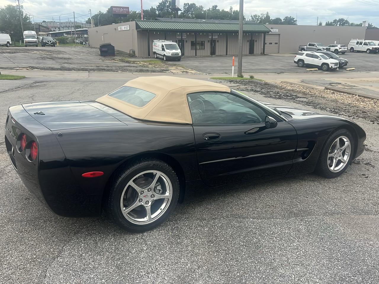 Chevrolet Corvette 2dr Convertible 1999