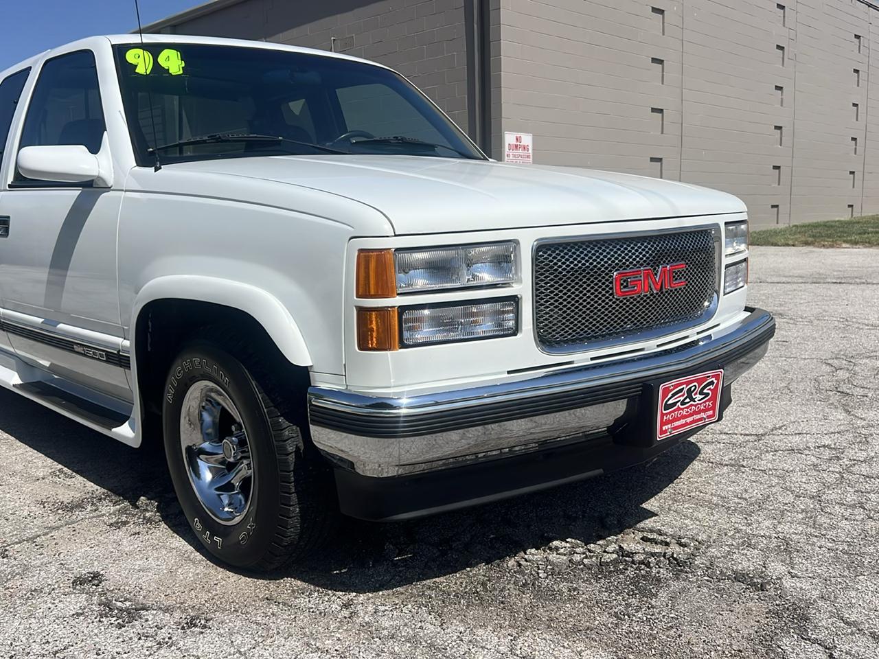 GMC Sierra 1500 Club Cpe 141.5" WB 1994