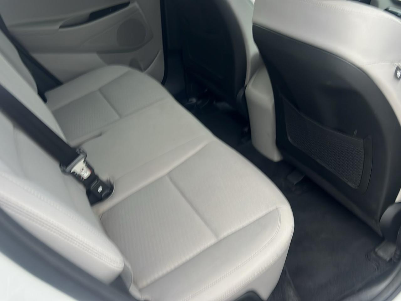 Hyundai Tucson photo 14