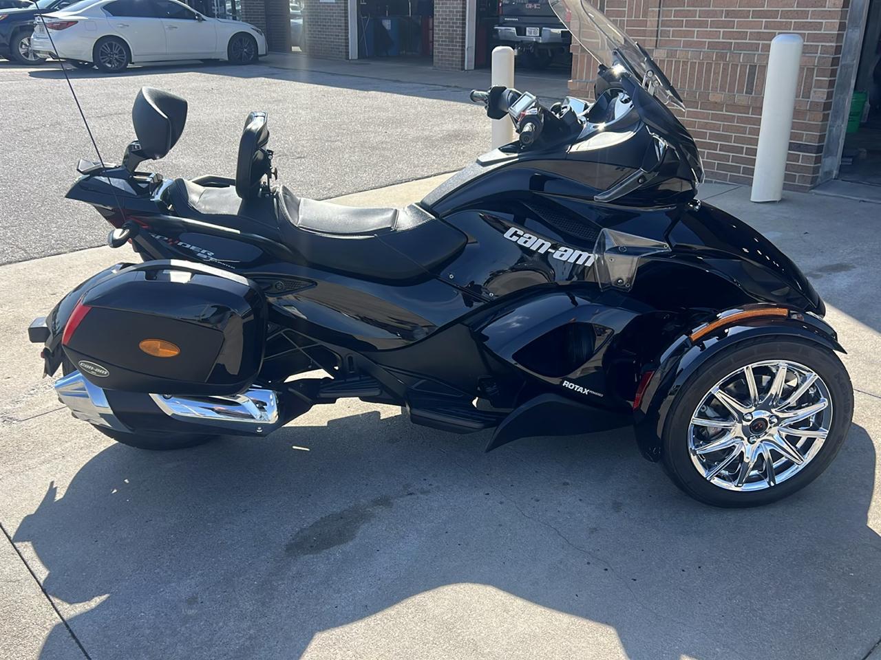 Can-Am Spyder Limited 2013