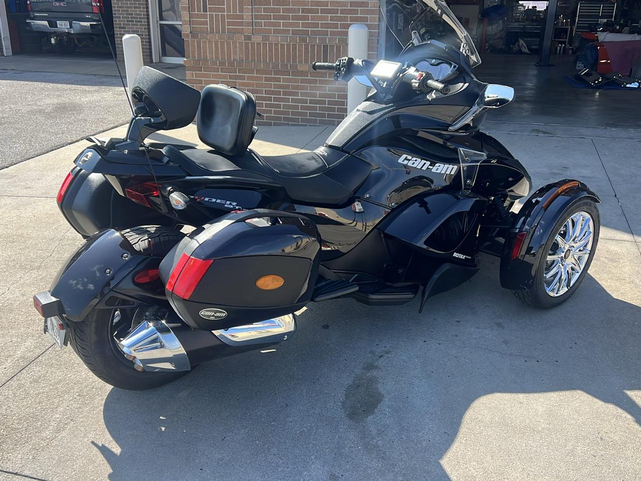 Can-Am Spyder Limited 2013