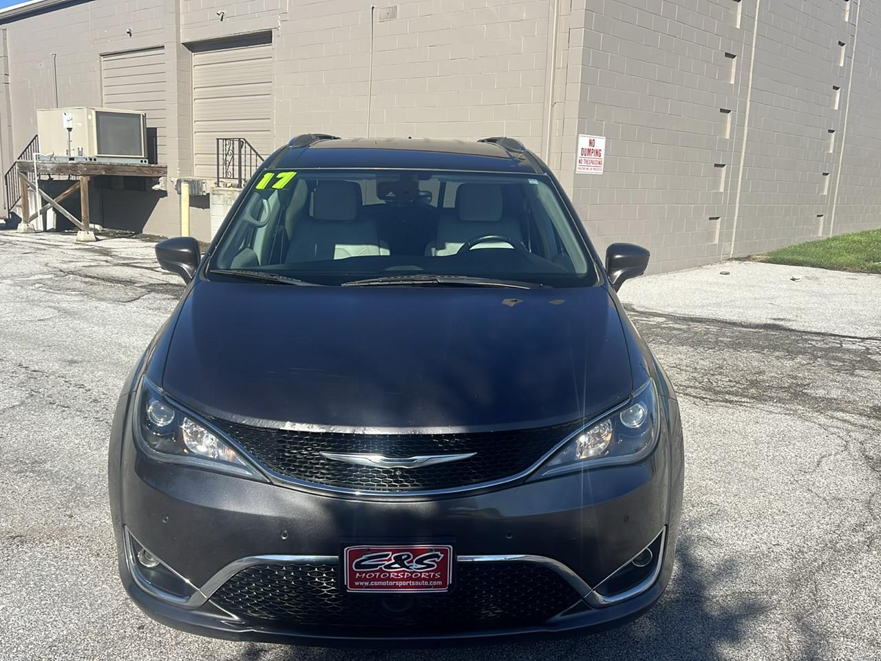 Chrysler Pacifica Touring-L Plus FWD 2017