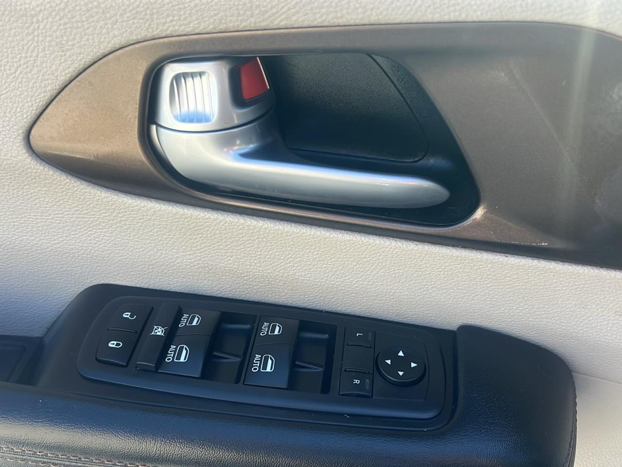 Chrysler Pacifica Touring-L Plus FWD 2017