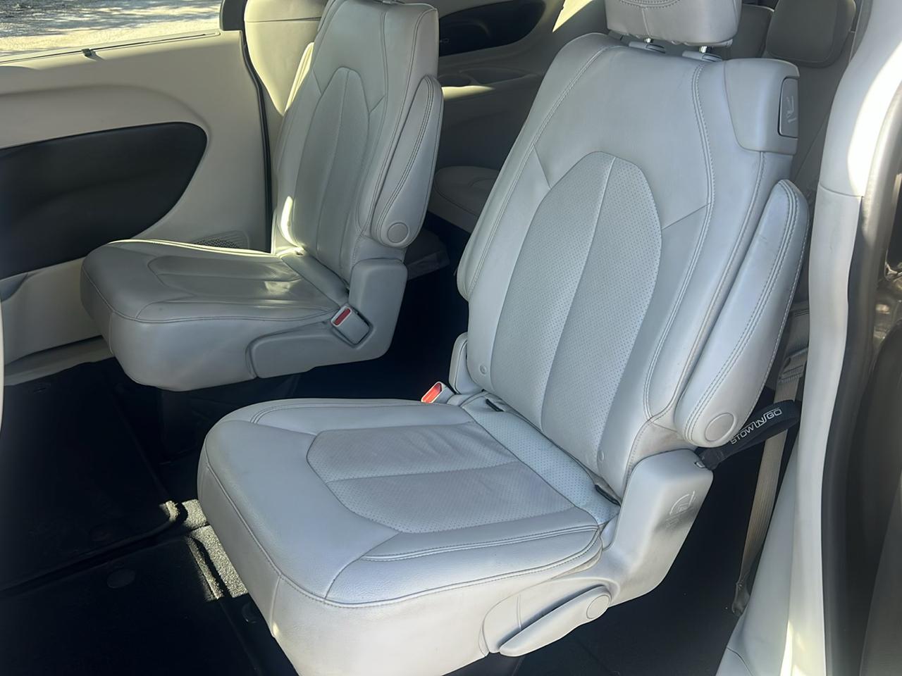 Chrysler Pacifica Touring-L Plus FWD 2017