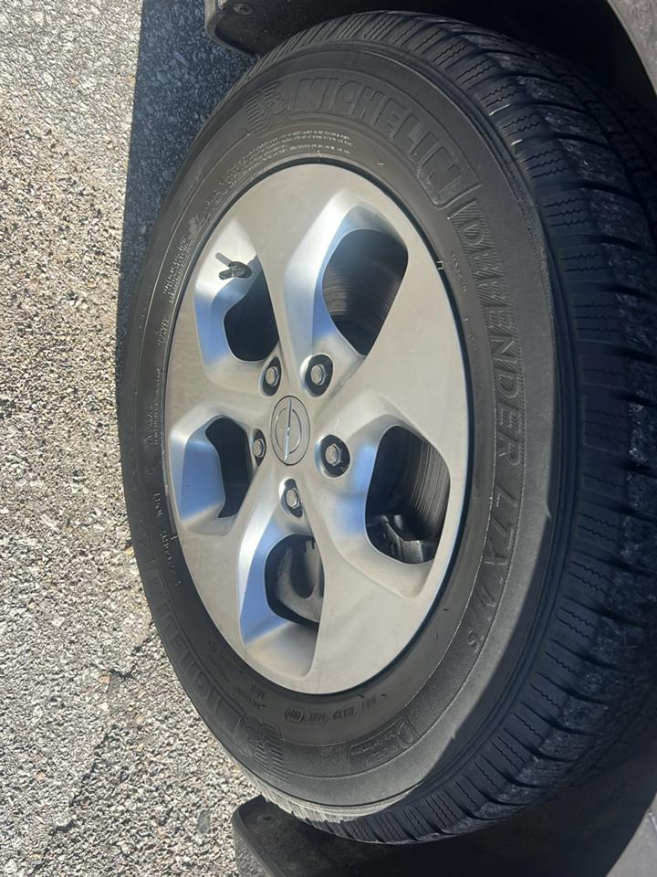 Chrysler Pacifica Touring-L Plus FWD 2017