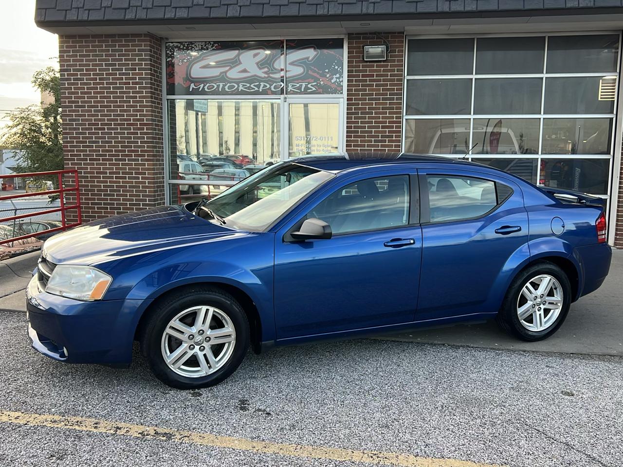 Dodge Avenger 4dr Sdn R/T 2009