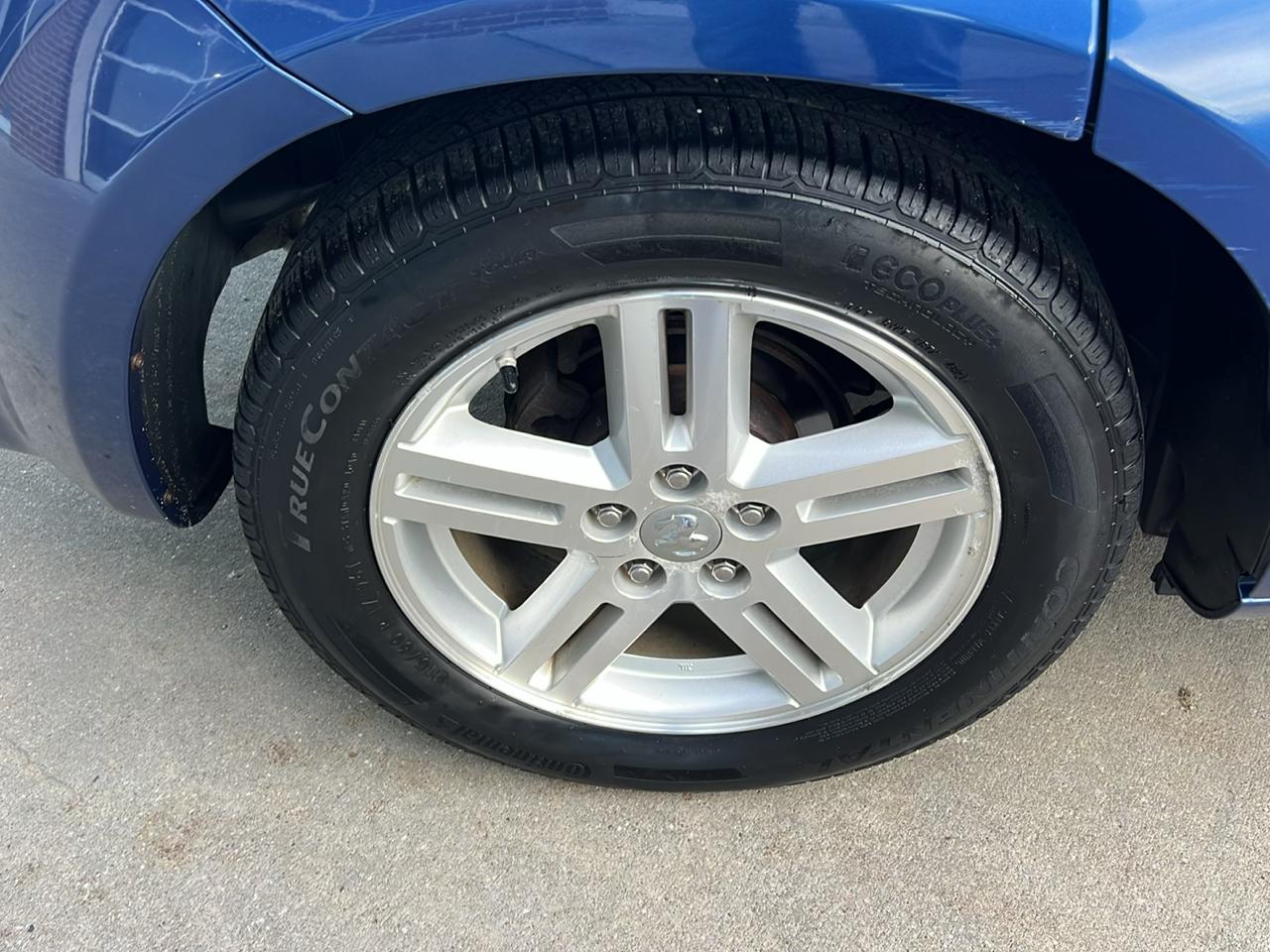 Dodge Avenger 4dr Sdn R/T 2009
