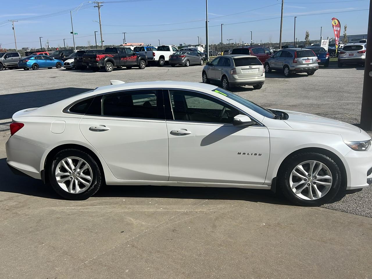 Chevrolet Malibu 4dr Sdn LT w/1LT 2017
