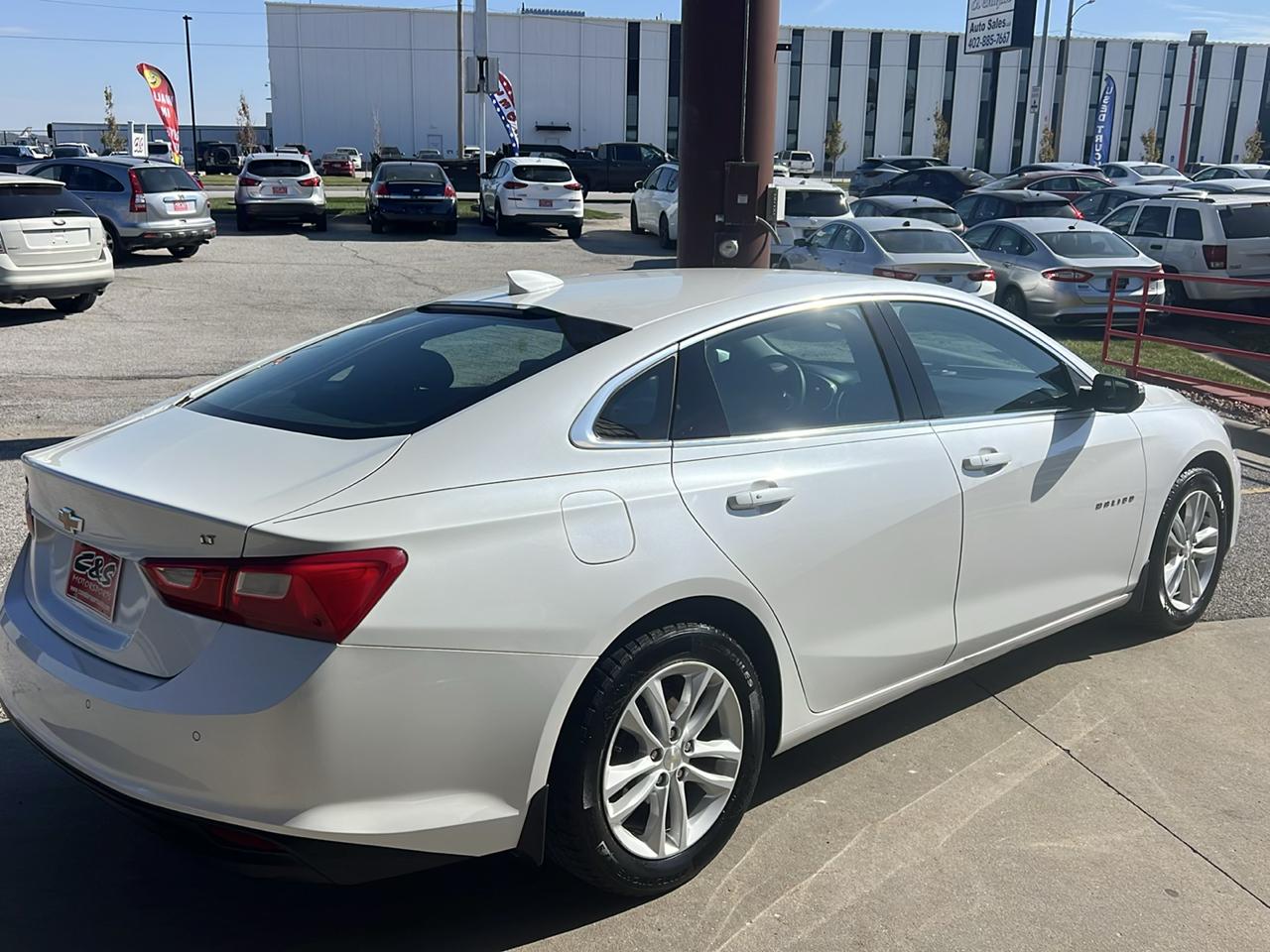 Chevrolet Malibu 4dr Sdn LT w/1LT 2017