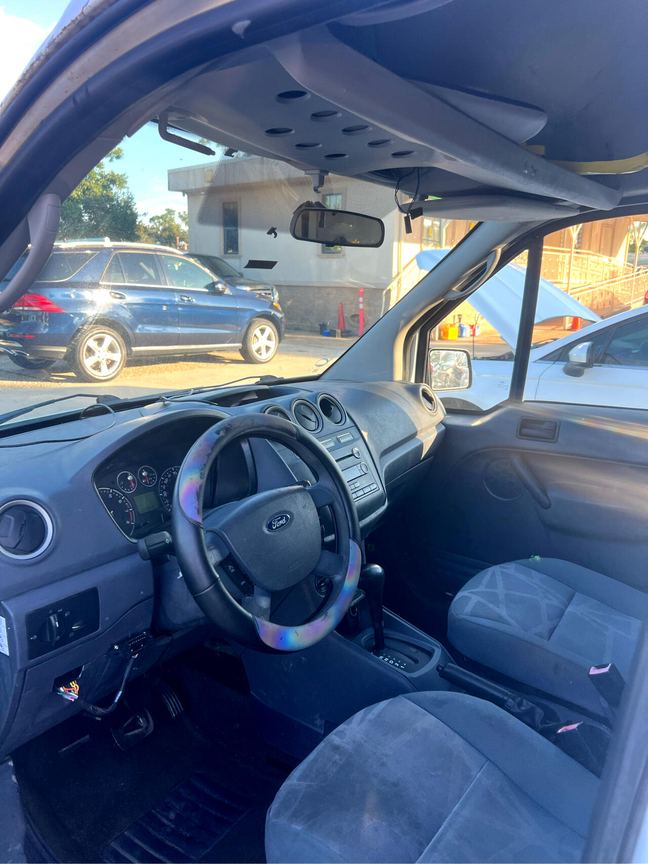 Ford Transit Connect XLT with Side and Rear Door Glass 2012 Ford Transit Connect XLT with Side and Rear Door Glass 2012