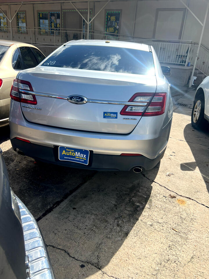 Ford Taurus SE FWD 2017 Ford Taurus SE FWD 2017