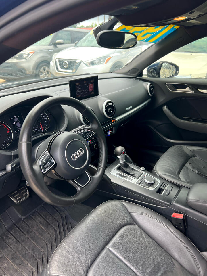 Audi A3  2015 Audi A3  2015