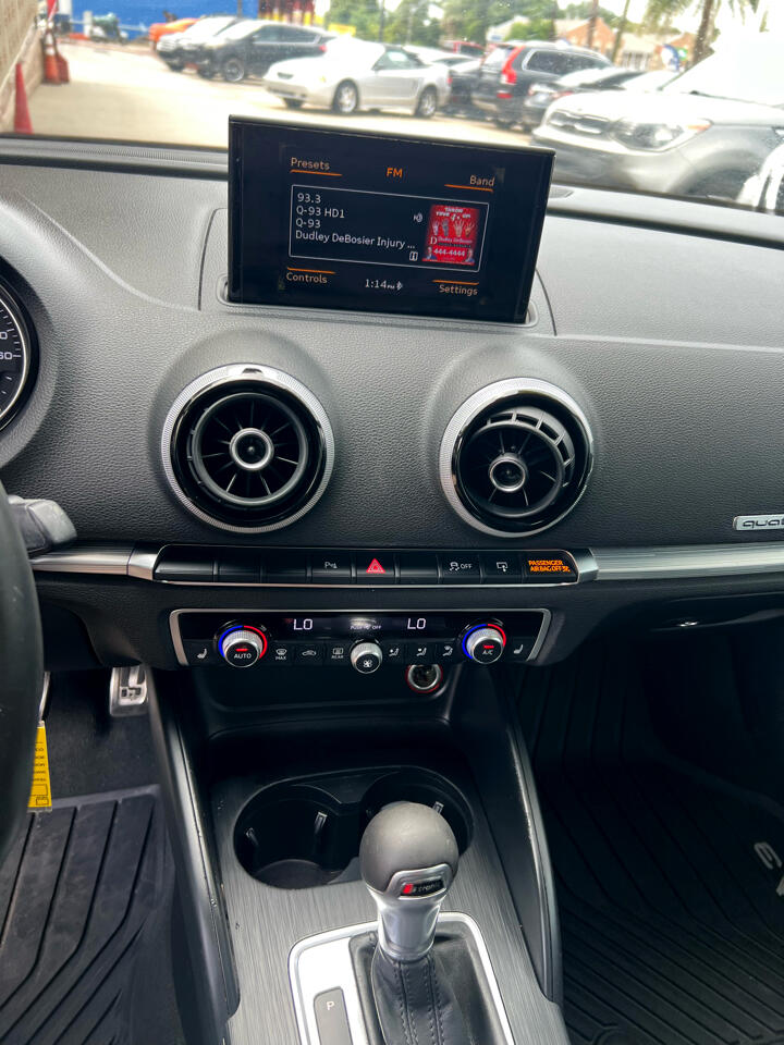 Audi A3  2015 Audi A3  2015