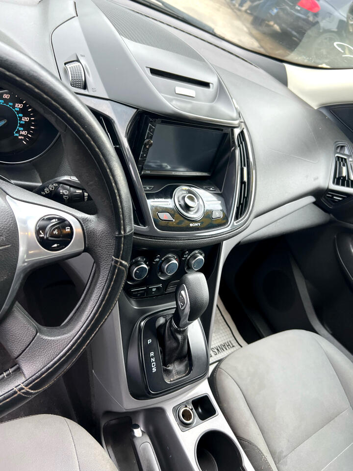 Ford Escape SE FWD 2015 Ford Escape SE FWD 2015