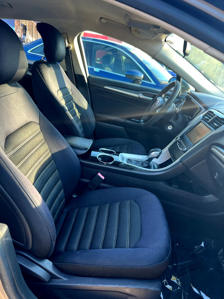 Ford Fusion SE 2013 Ford Fusion SE 2013