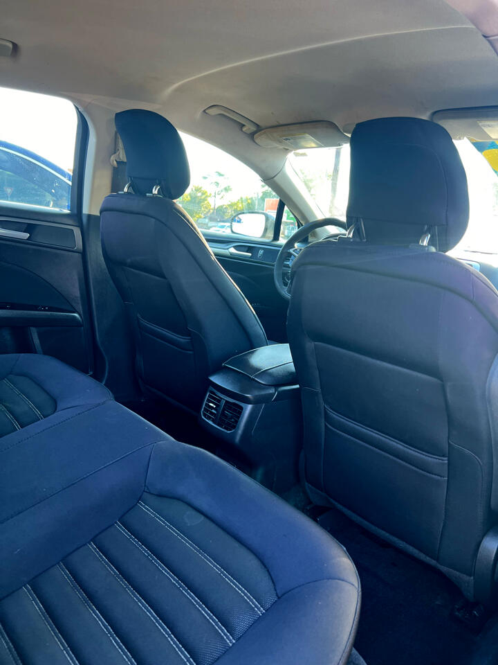 Ford Fusion SE 2013 Ford Fusion SE 2013