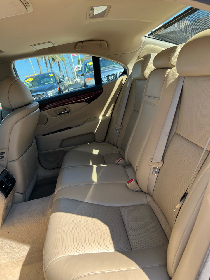 Lexus LS 460 Luxury Sedan 2007 Lexus LS 460 Luxury Sedan 2007