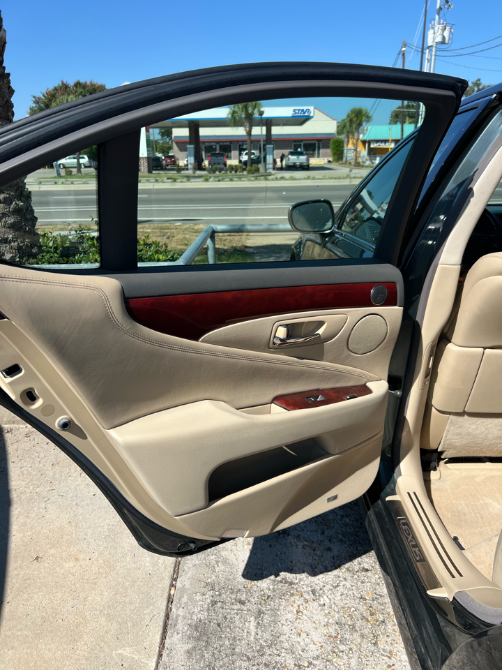 Lexus LS 460 Luxury Sedan 2007 Lexus LS 460 Luxury Sedan 2007