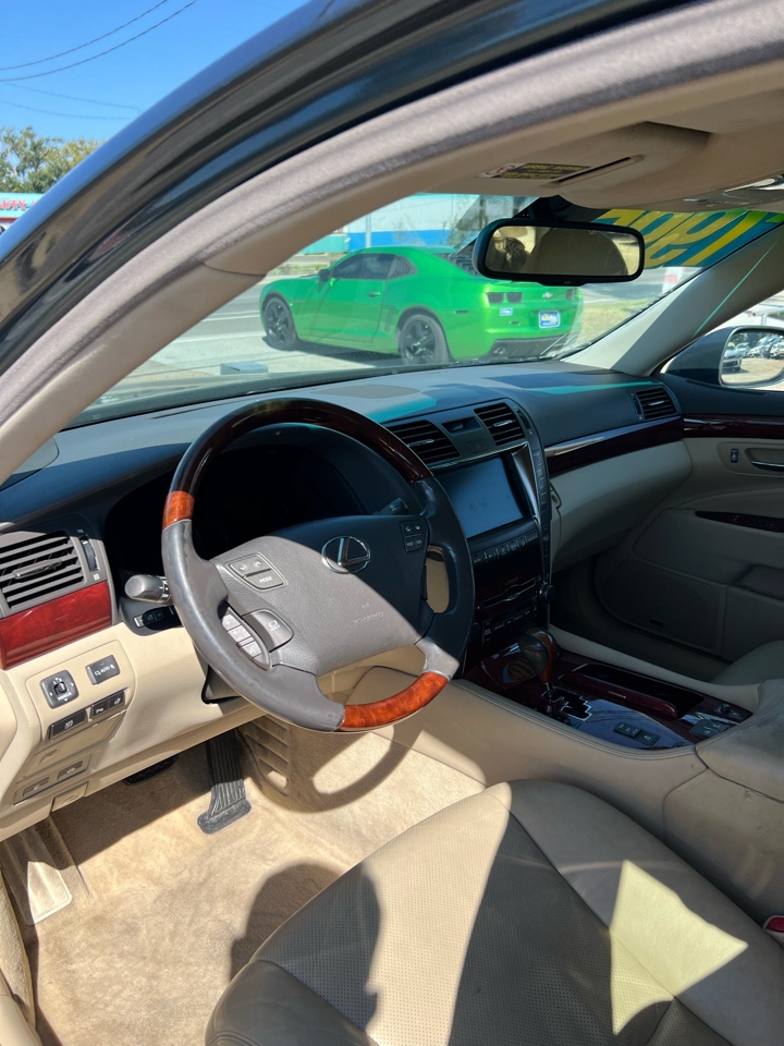 Lexus LS 460 Luxury Sedan 2007 Lexus LS 460 Luxury Sedan 2007