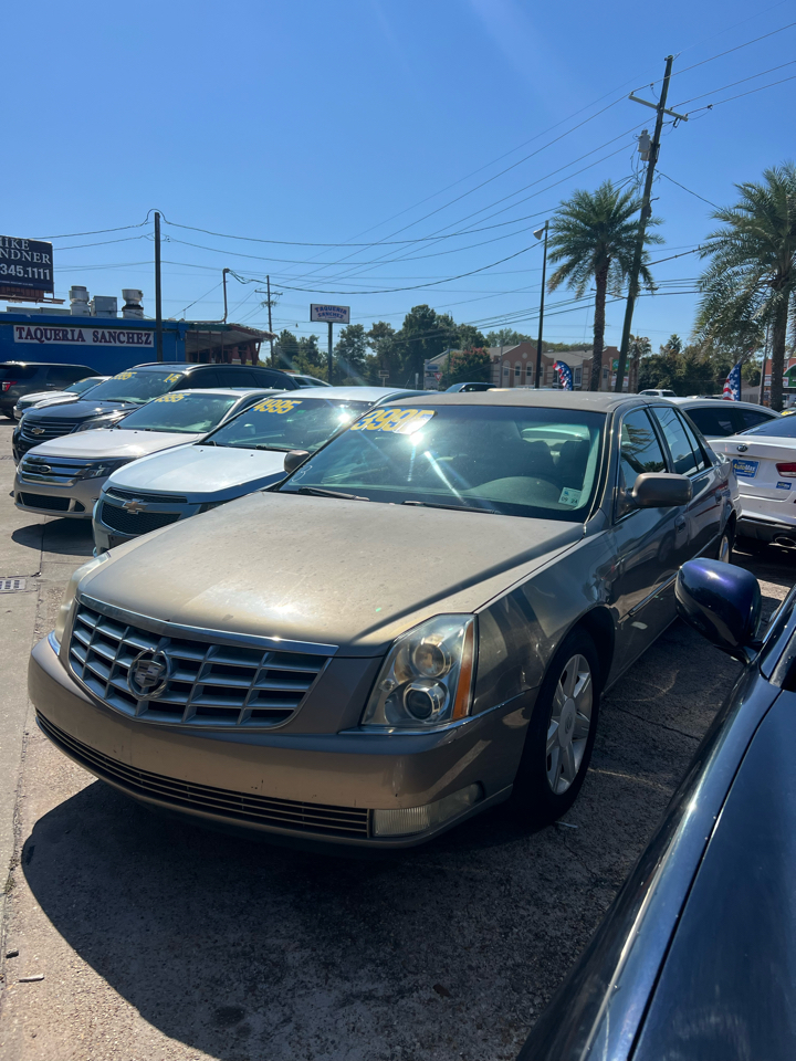 Cadillac DTS Sedan 2006 Cadillac DTS Sedan 2006