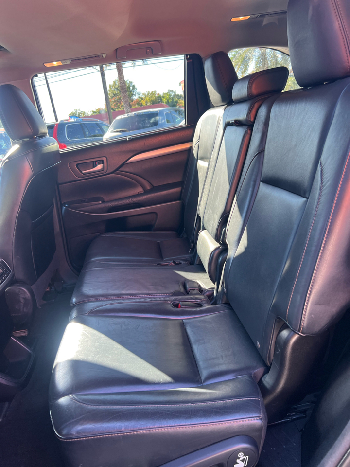 Toyota Highlander XLE FWD V6 2015