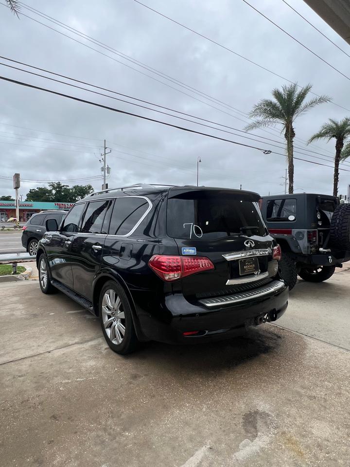 Infiniti QX56 2WD 2012
