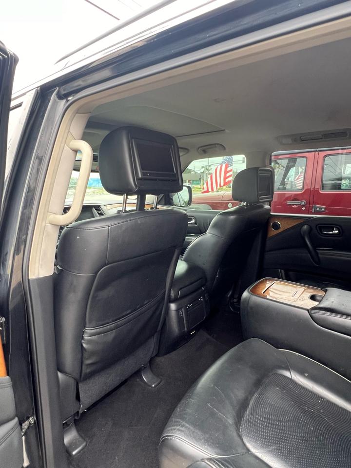 Infiniti QX56 2WD 2012