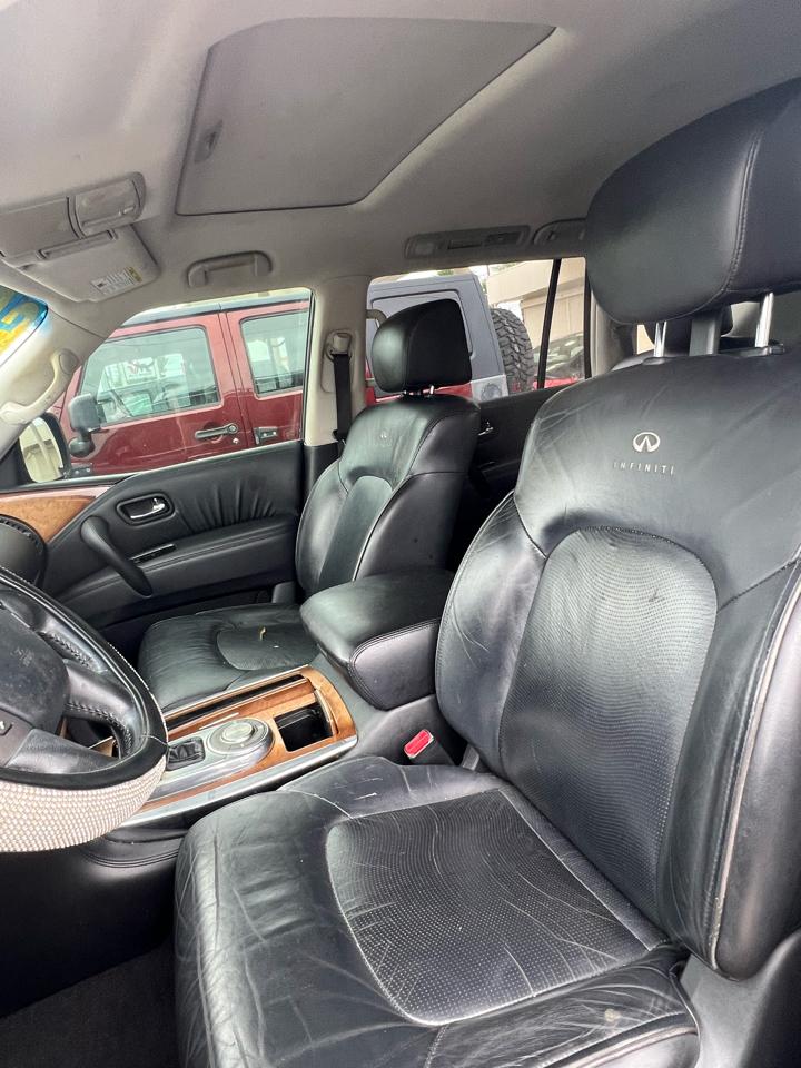 Infiniti QX56 2WD 2012