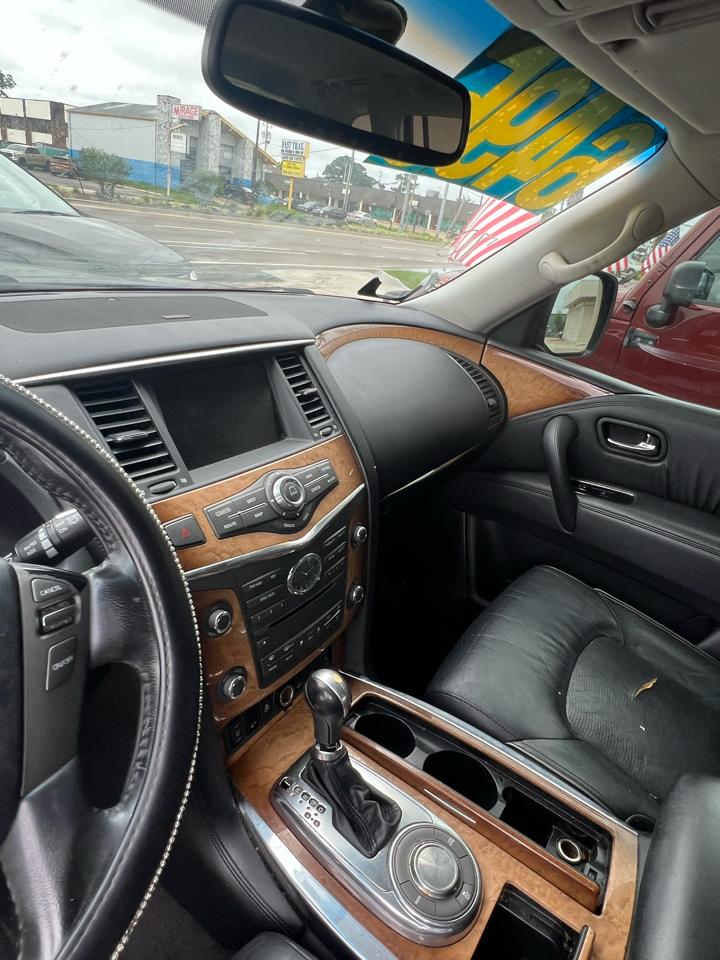 Infiniti QX56 2WD 2012