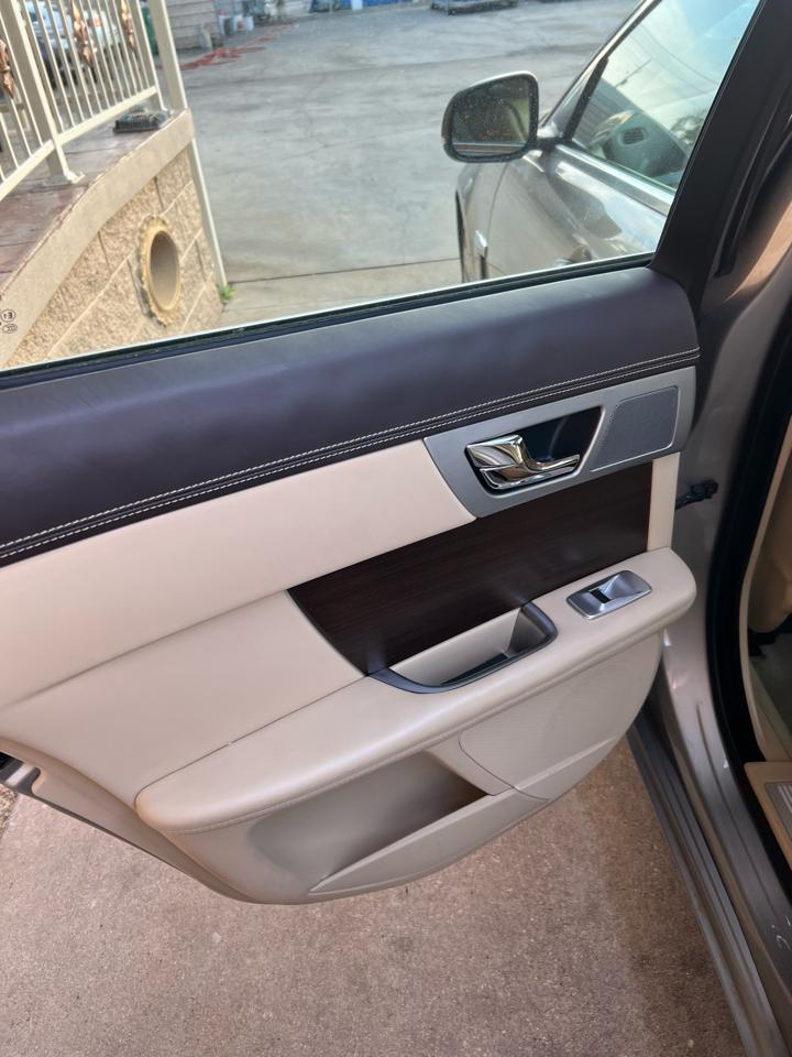 Jaguar XF-Series XF 3.0L V6 SC 2013