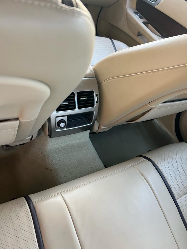 Jaguar XF-Series XF 3.0L V6 SC 2013