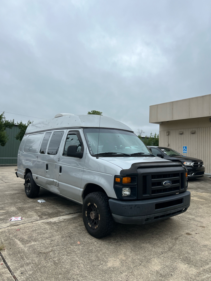 Ford Econoline E-250 Extended 2008