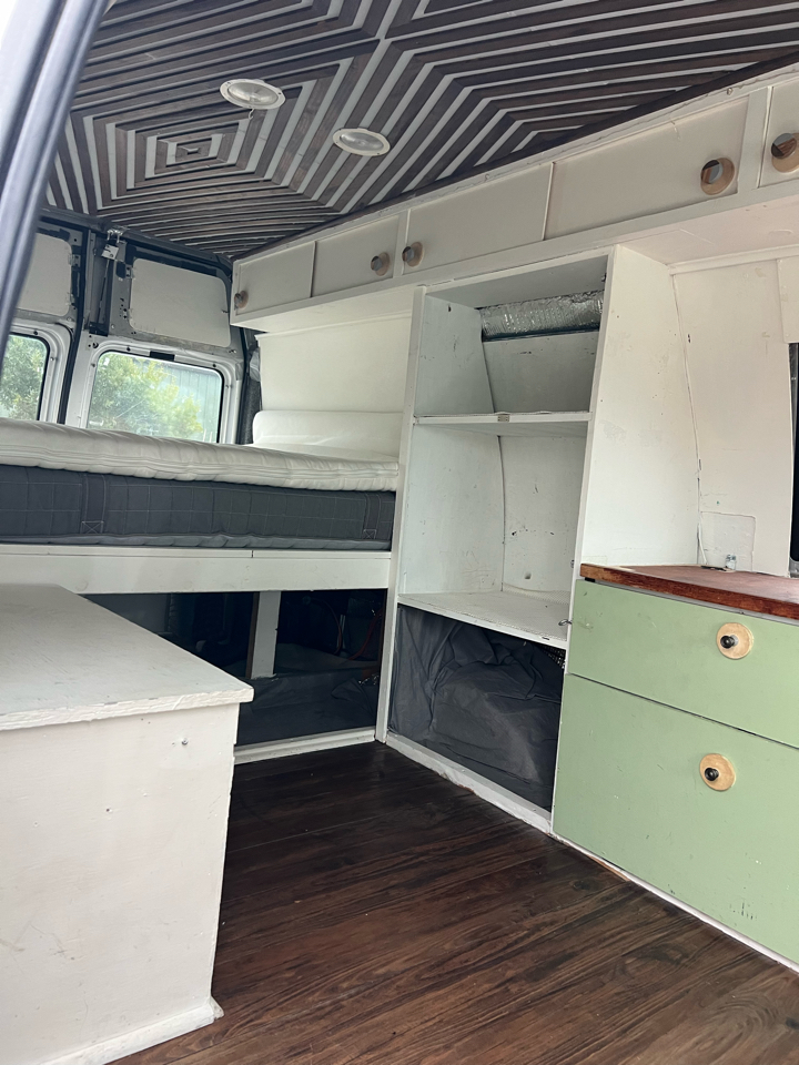 Ford Econoline E-250 Extended 2008