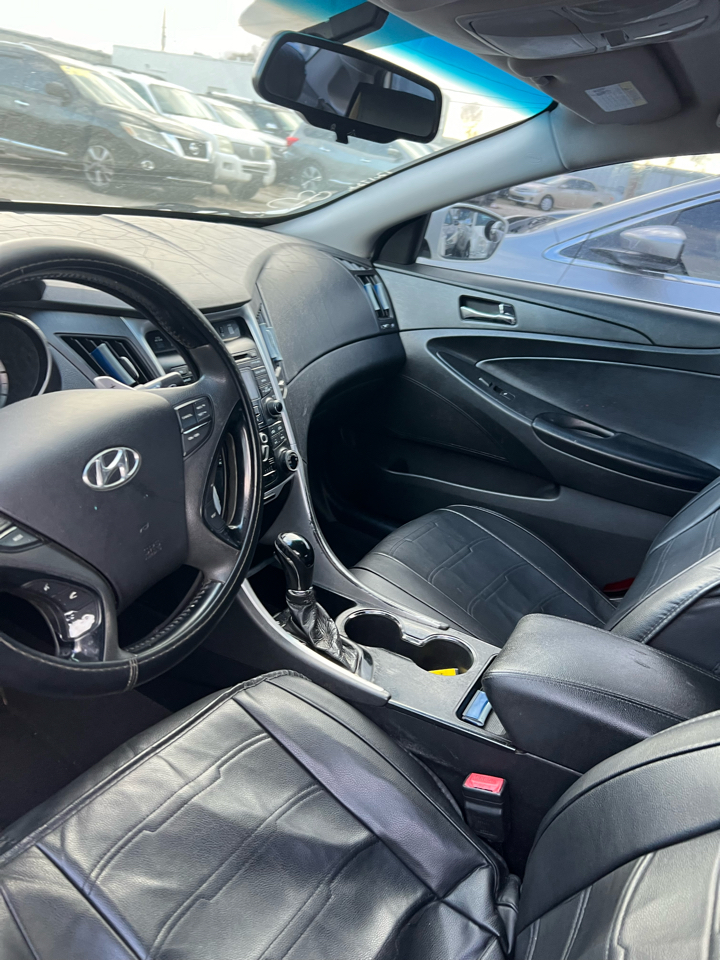 Hyundai Sonata Limited Auto 2012