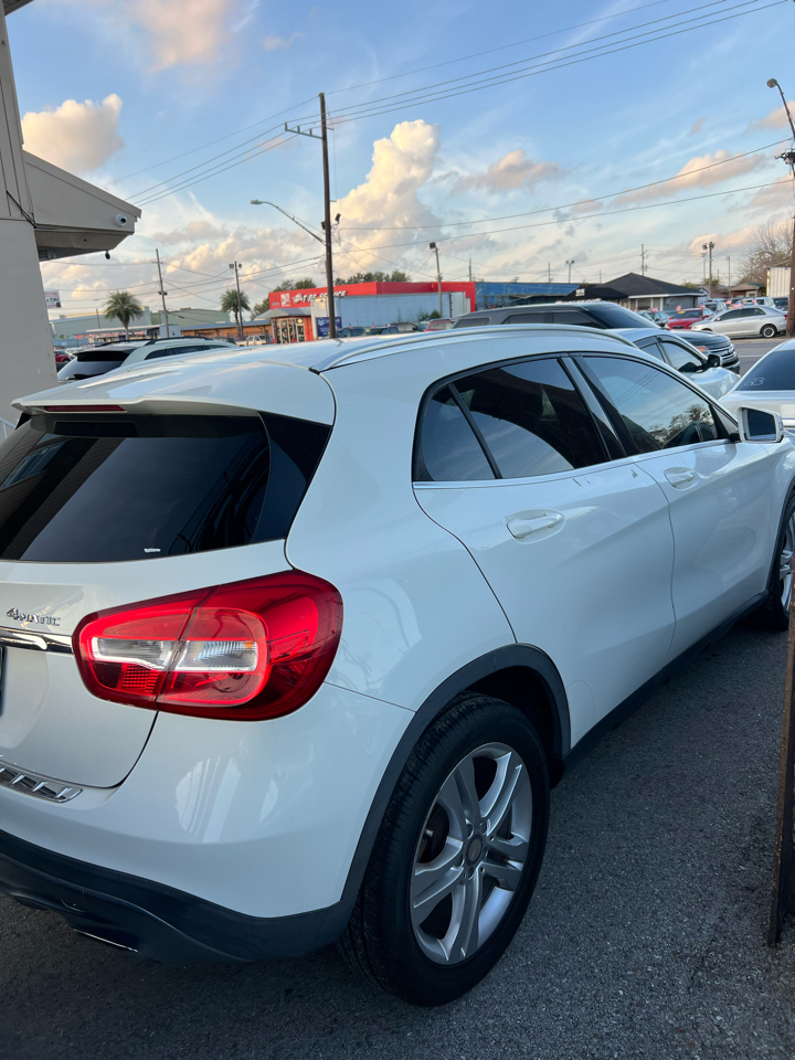 Mercedes-Benz GLA-Class GLA250 4MATIC 2015