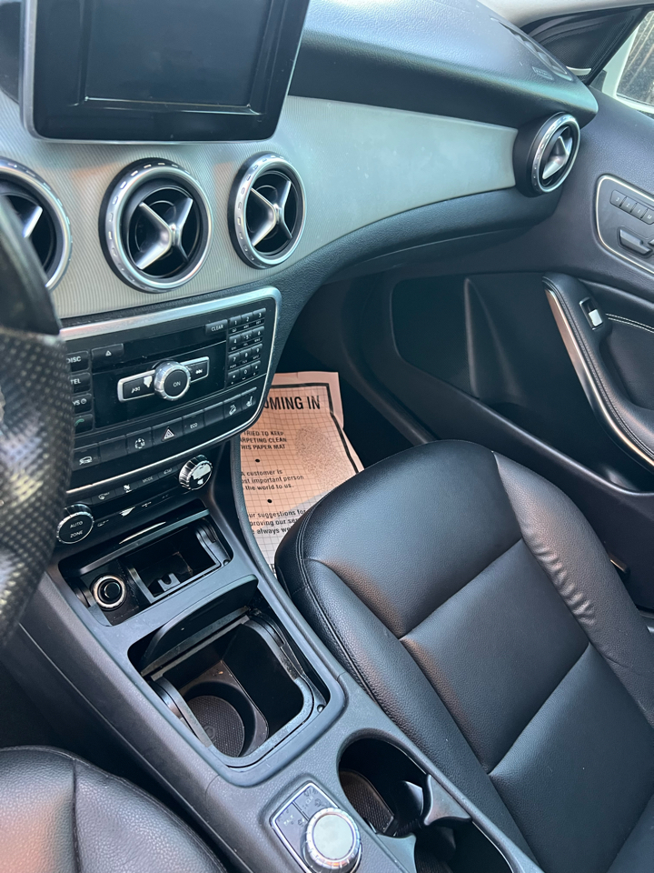 Mercedes-Benz GLA-Class GLA250 4MATIC 2015