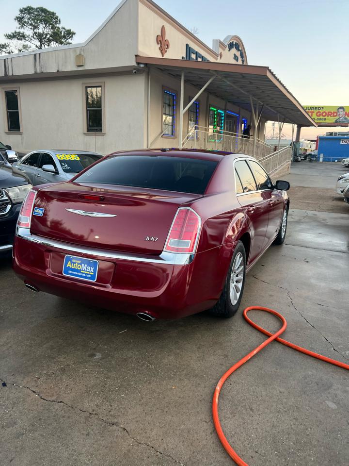 Chrysler 300 RWD 2013