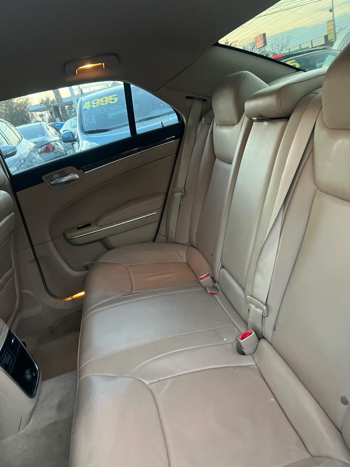 Chrysler 300 RWD 2013