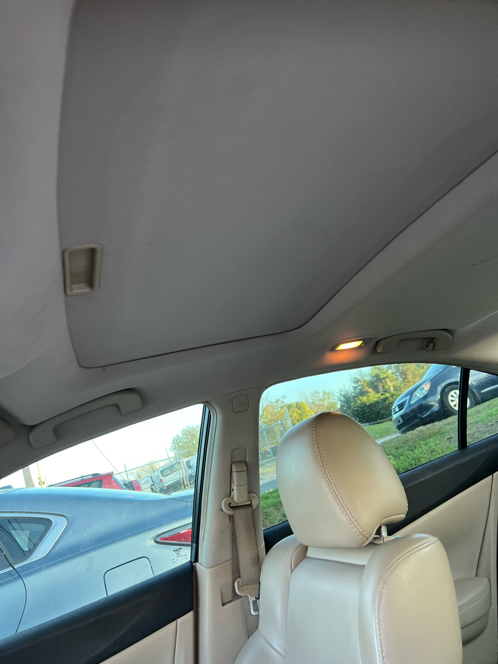 Nissan Maxima SV 2012