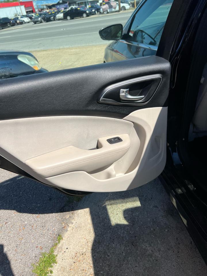 Chrysler 200 Limited 2016