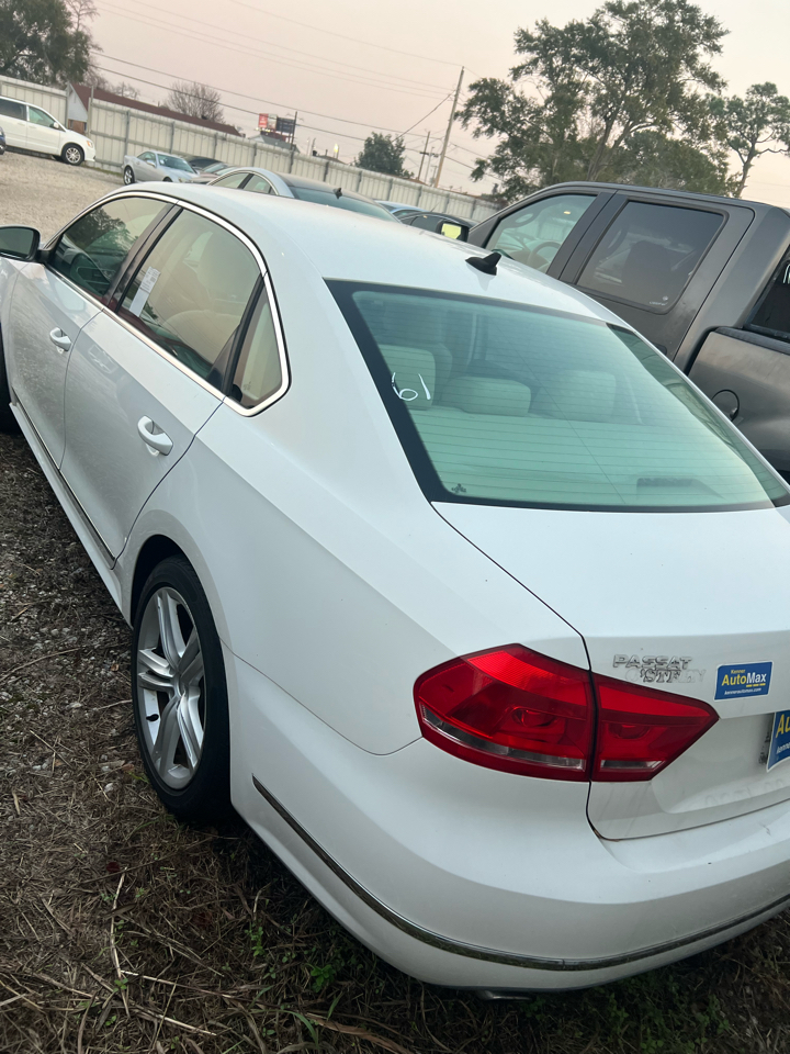 Volkswagen Passat SE PZEV 6A 2015