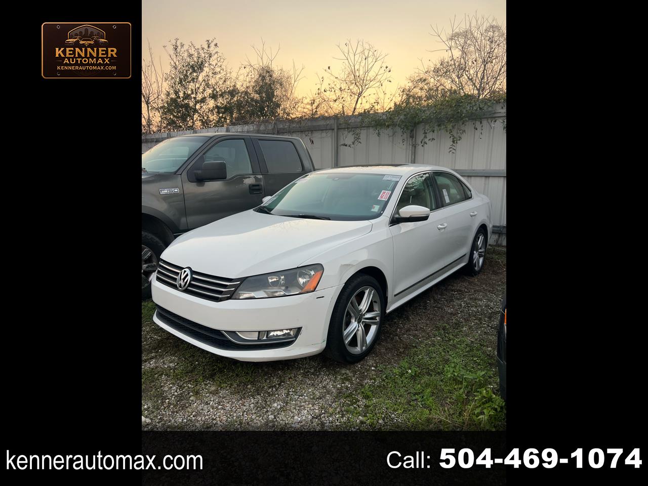 2015 Volkswagen Passat SE's photo