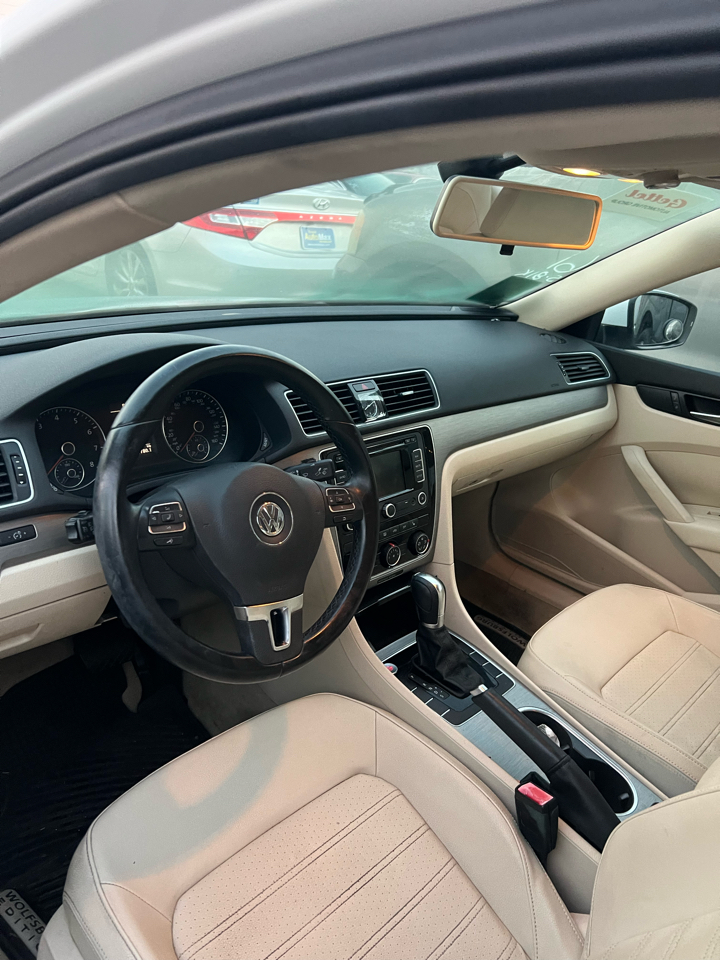 Volkswagen Passat SE PZEV 6A 2015