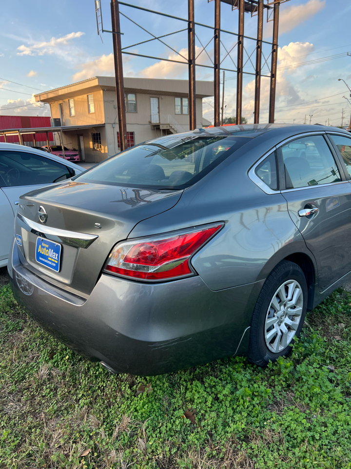 Nissan Altima 2.5 SV 2015
